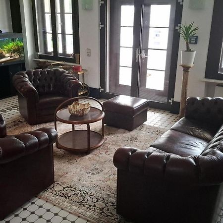Die Villa, Zimmer 17, Dz Leverkusen Ngoại thất bức ảnh