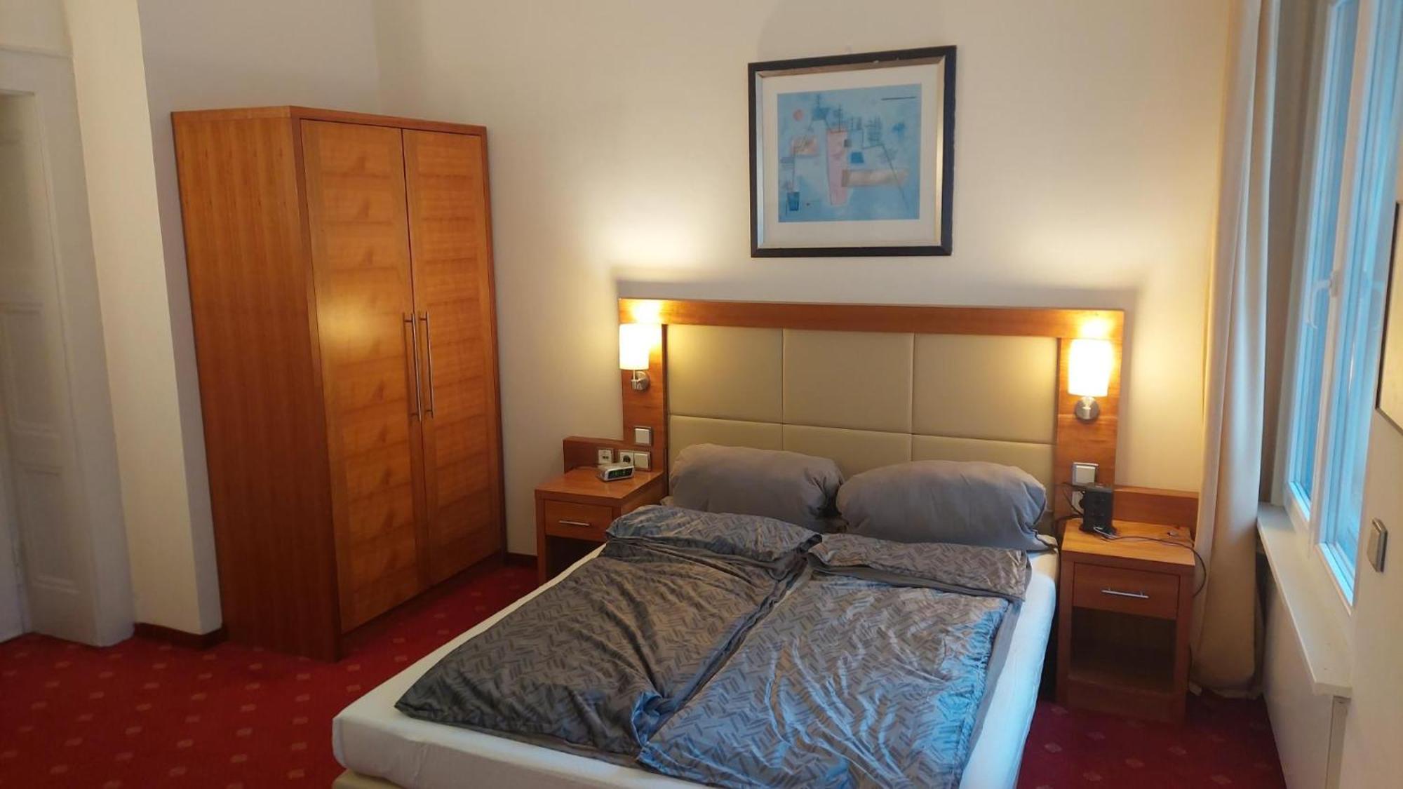 Die Villa, Zimmer 17, Dz Leverkusen Ngoại thất bức ảnh